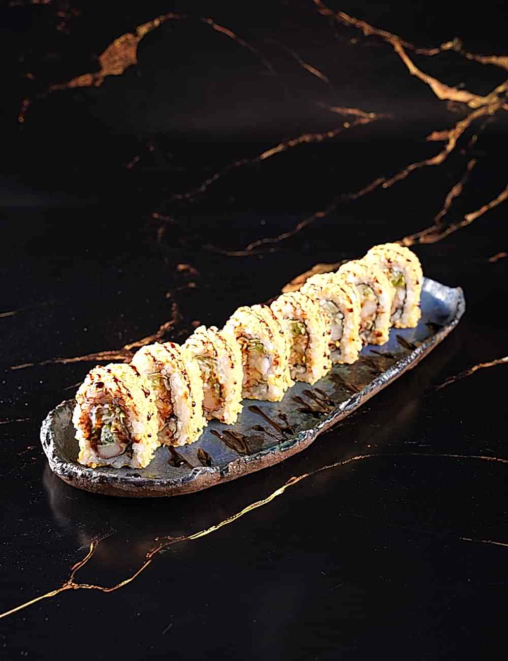 Krem Peynir - Salatalık - Iceberg - Tempura Yengeç Surumi - Tempura Karides - Dışı Mısır Çıtırı - Teriyaki